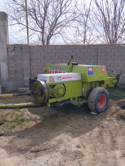 Claas markant 55