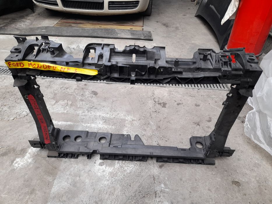 Преден панел очиларка форд мондео мк 3 Ford Mondeo Mk3