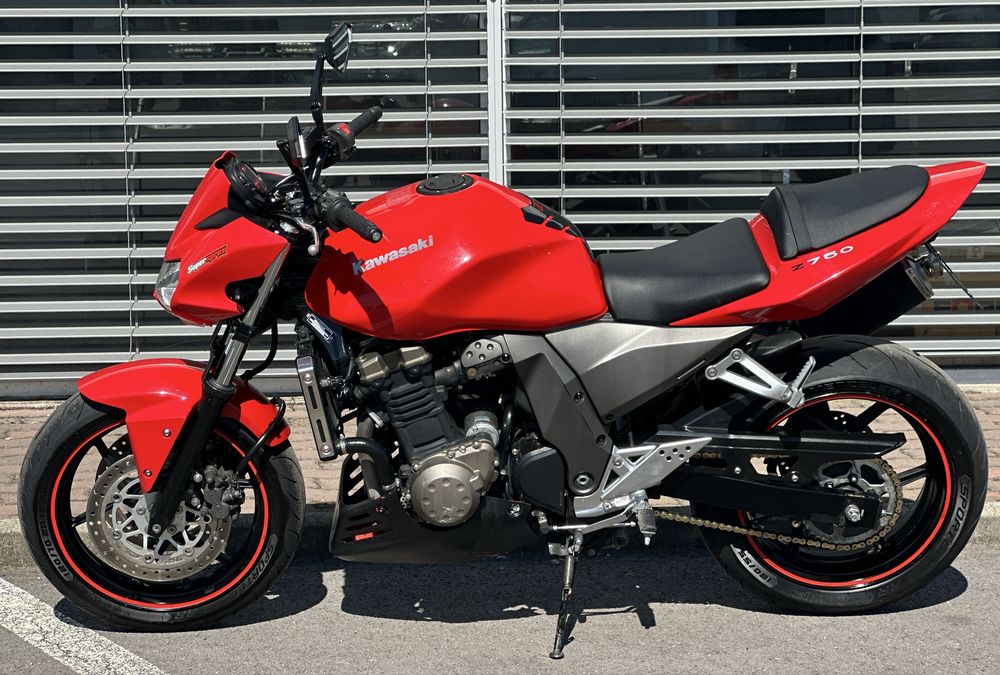 Kawasaki Z750 - 2004