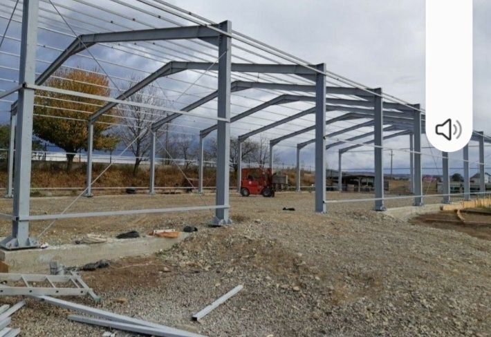 Vând si construim hale metalice