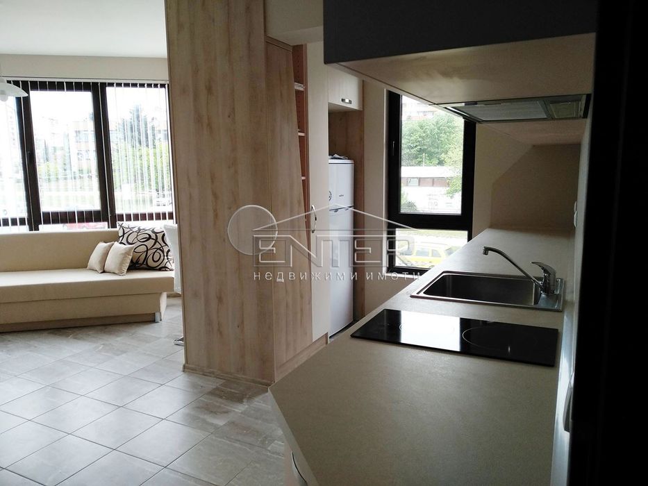 Дава се под наем Двустаен апартамент в Варна, Трошево - 70 кв.м за 500 € - Снимка #3