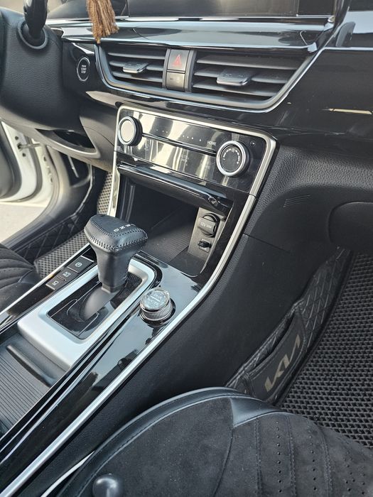 Продам Kia Seltos