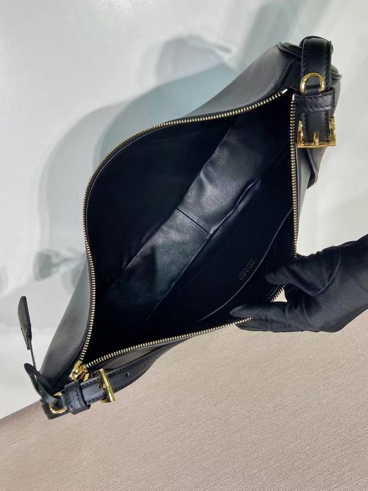 Сумка Prada новая