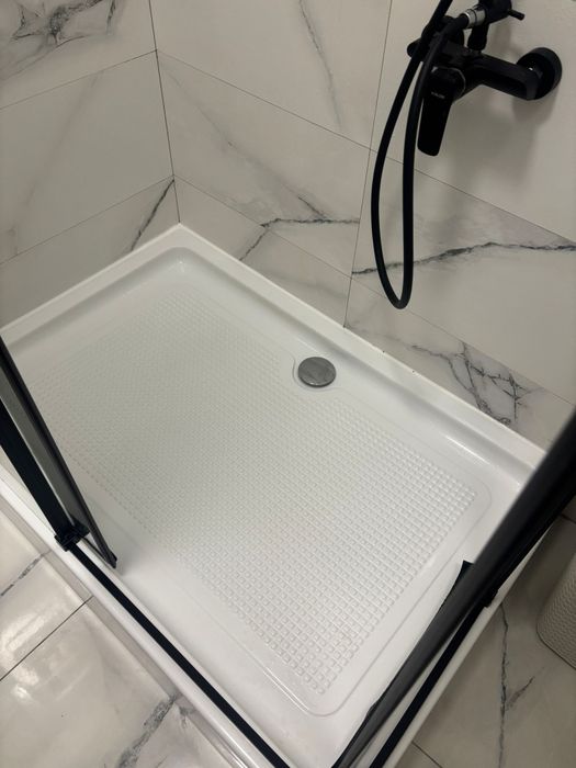 Cabină de duș + accesorii