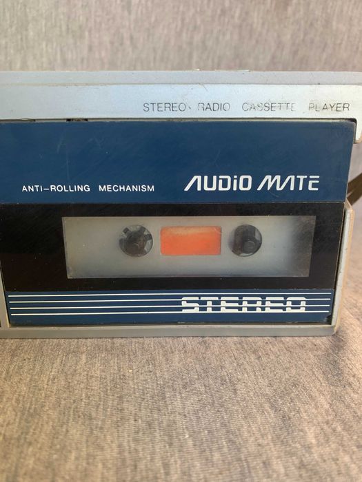 локмен с радио ,