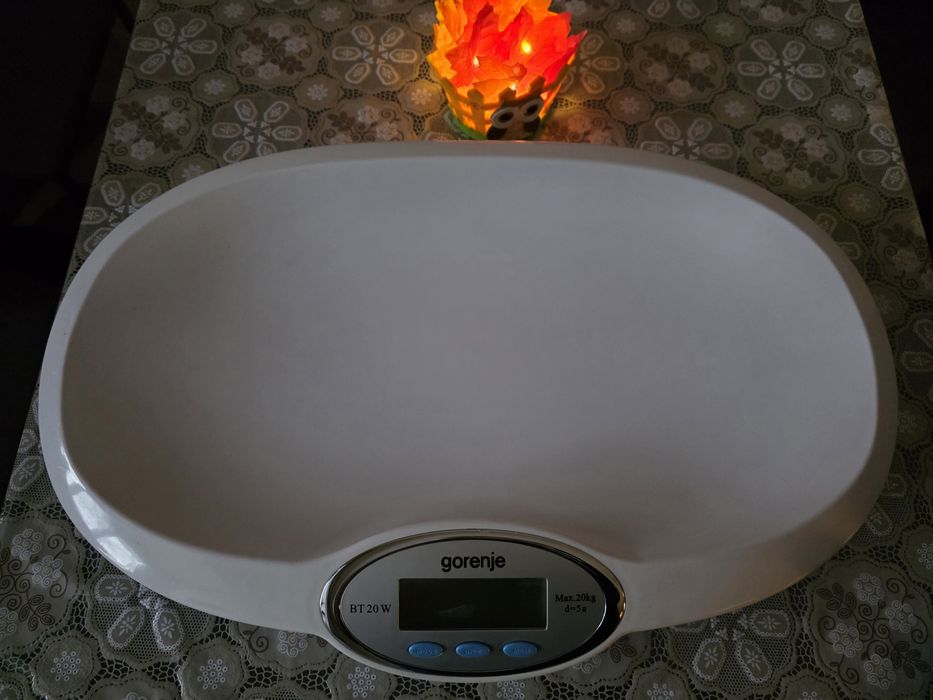 Бебешка везна gorenije