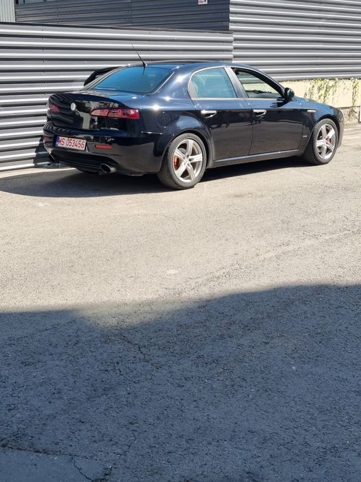 Vând sau schimb alfa Romeo 159 2.2 benzina 190 cp