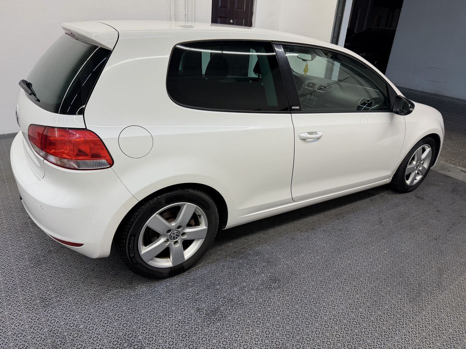 VOLKSWAGEN Golf 2012 — imagine 5