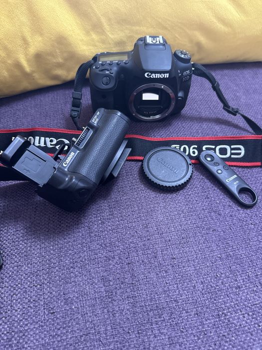 Canon Eos 90D+ Baterry Grip BG-E3 ca Noi
