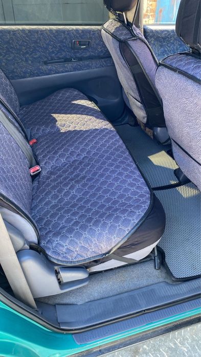 Продам машину Toyota Ipsum