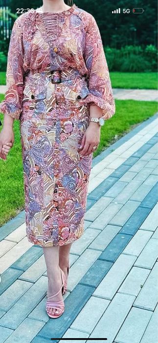 Compleu fusta cu bluza marimea 38