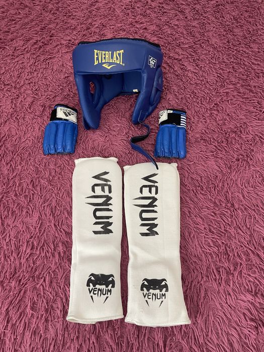 Продам кимоно и амуницию