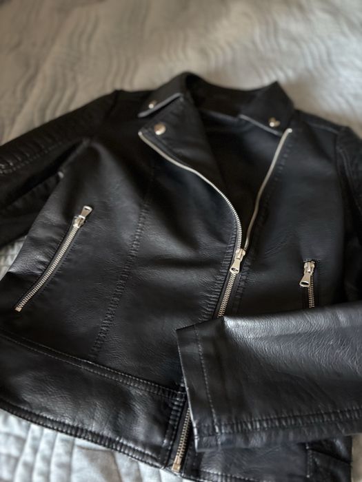 Косуха (куртка) новая