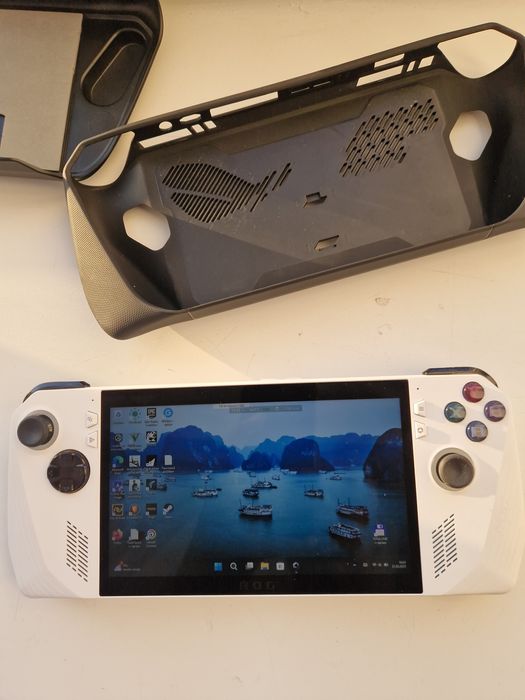 Продам приставку rog ally