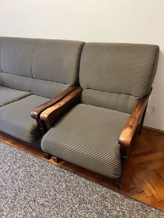 Set format din Canapea fixa si doua fotolii