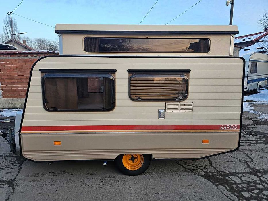 Запазена каравана нов внос от Холандия RAPIDO 750kg