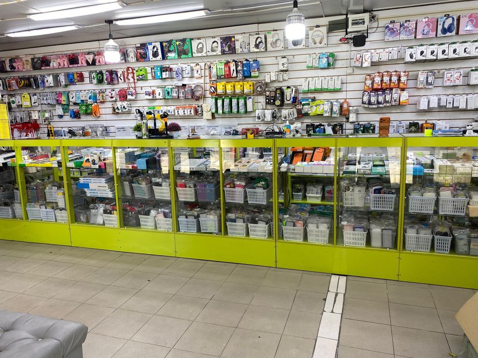 Продам витрины для товара