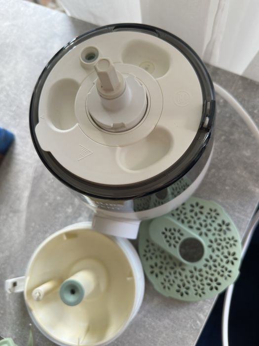 Уред за готвене на пара „4 в 1“ Philips Avent Premium SCF885/01