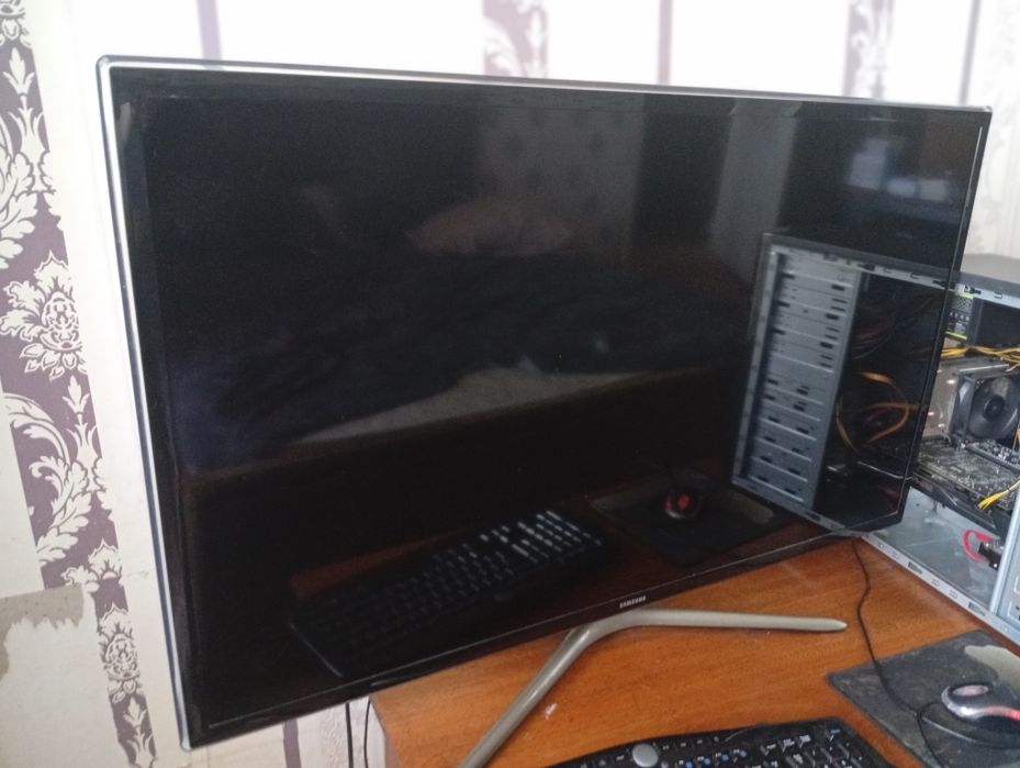 Телевизор Samsung