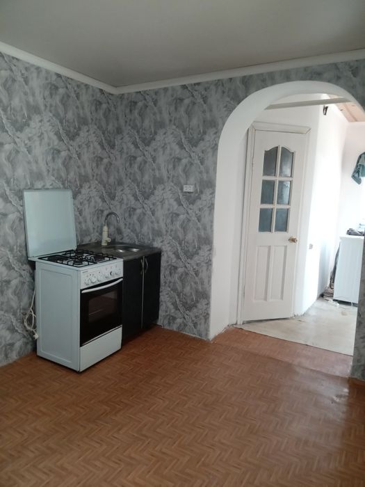 Продам дом за авторынком восточный