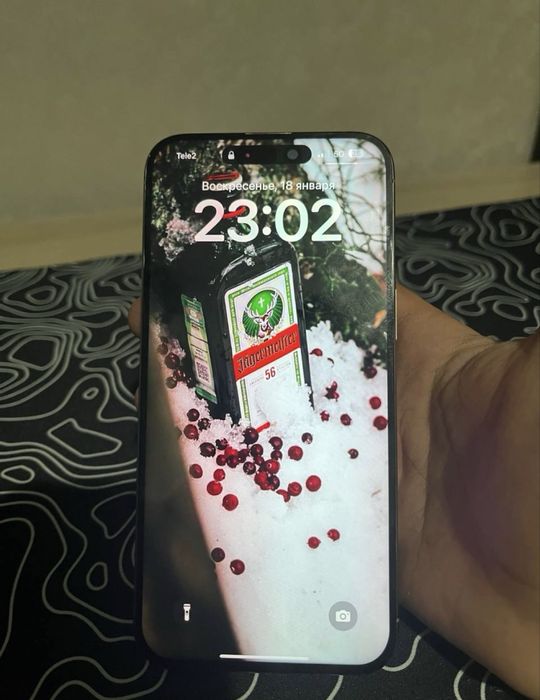 Прдам или обменяю Айфон 15 про мах