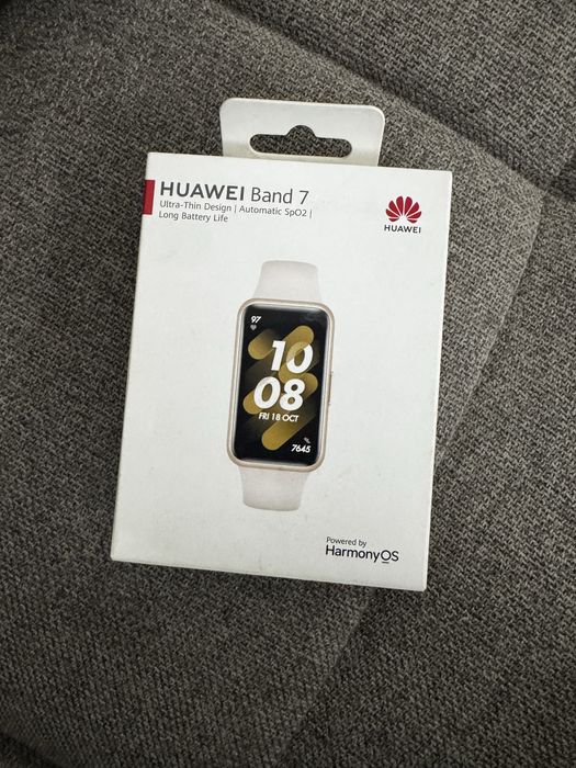 Huawei band 7 чисто нов