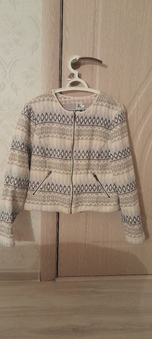 Дамско   сако.  ...