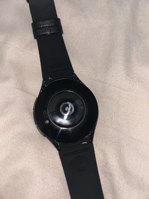 Samsung Galaxy Watch6 Classic 47 mm Bluetooth SM-R960 + Încărcător