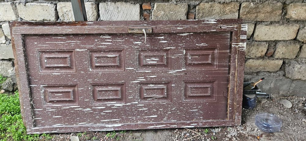 Дверь Железная с железным косяком толстый метал