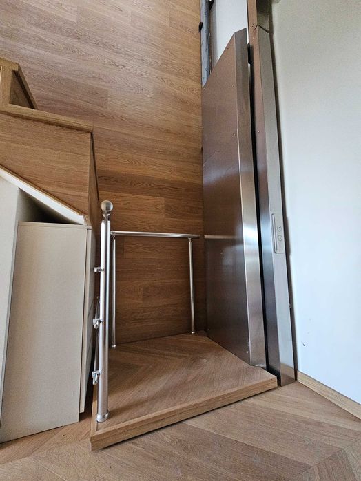 Товарни и Инвалидни платформи