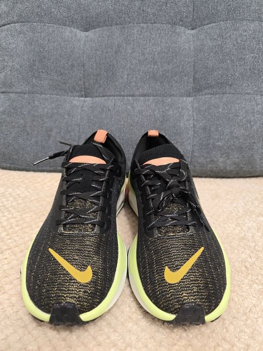 Nike invincible run nr 40 41 42 43 preț 350 lei