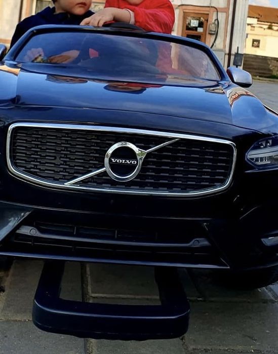 Masina electrica copii Volvo S90
