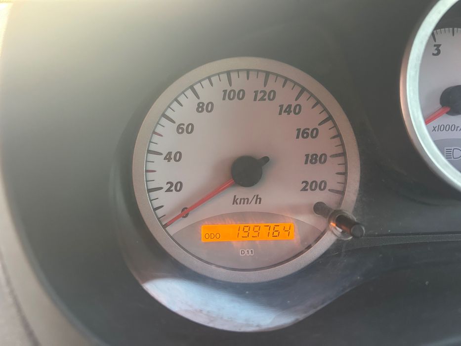 TOYOTA RAV4 2004 — imagine 3