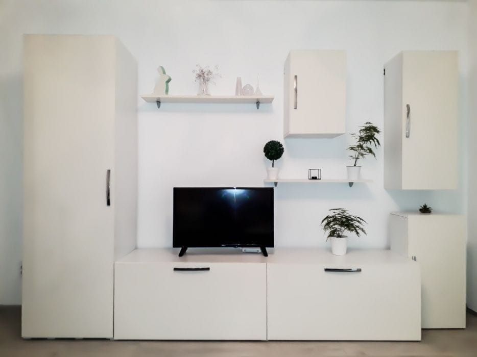 Cazare în garsoniera transf. în apartament cu 2 cam , regim hotel