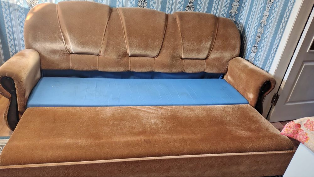 Продам раскладной диван