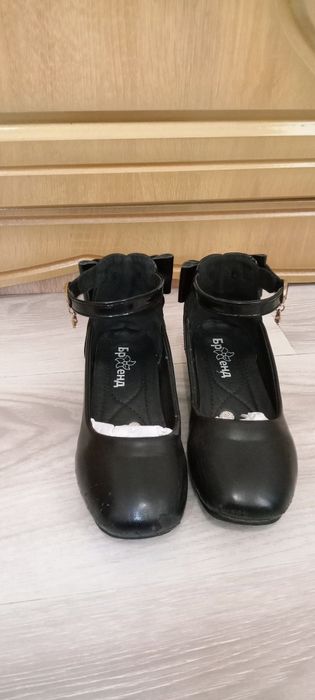 Туфли для девочки