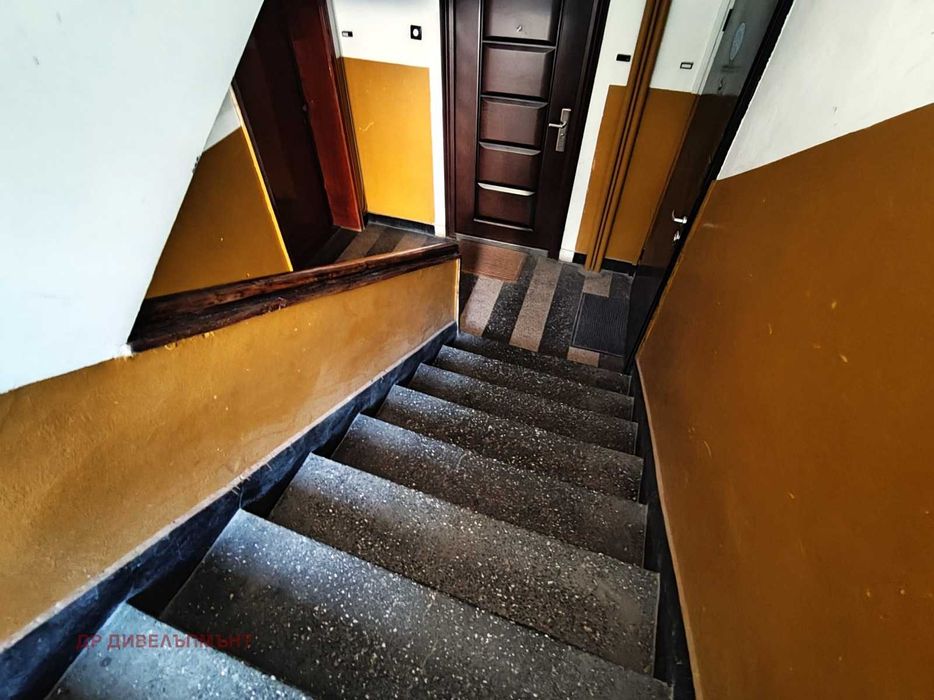 Продава се Двустаен апартамент в София, Лозенец - 71 кв.м за 4505 €/кв.м - Снимка #14