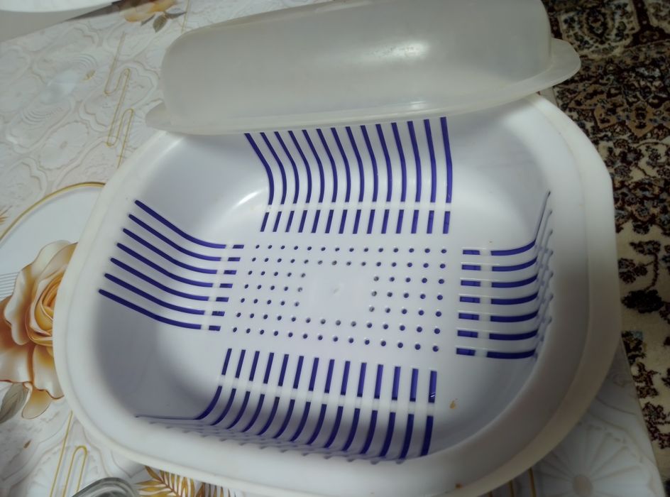 Хлебница  продам