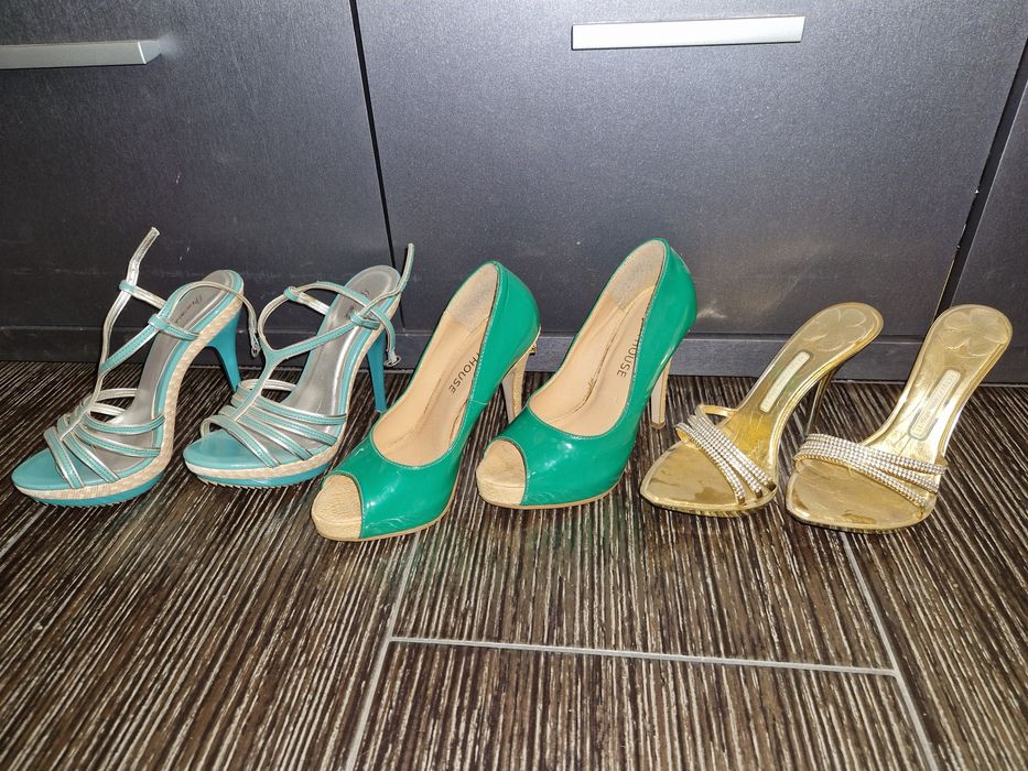 Lot 50 Papuci,cizme,sandale,silapi 36 si 37