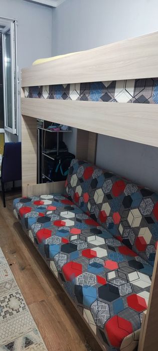 Детский двухъярусный кровать