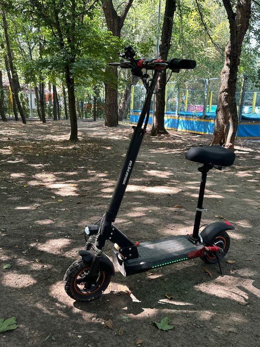 электросамакат,kugo m4pro.