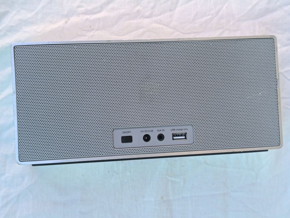 Loewe Speaker 2go блутут колонка