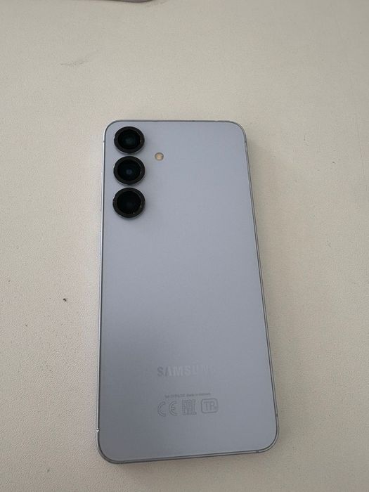 Самсунг s25 256гб