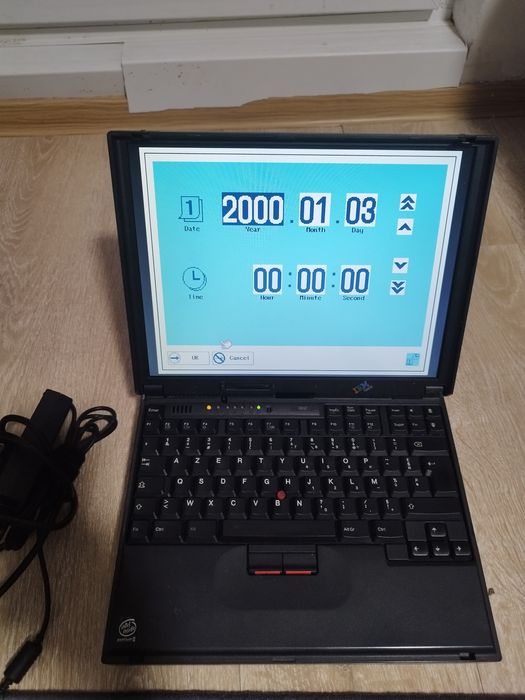 Laptopt ibm 380z de coletie