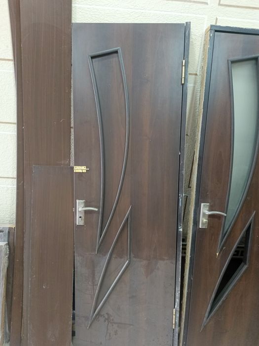 МДФ эшиклар яхши холатда