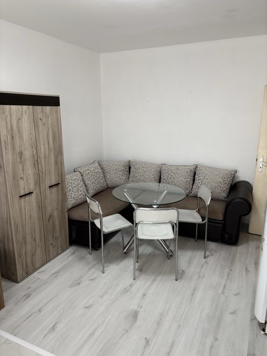 Уютен едноспален апартамент под наем – кв. Трендафил 1 - 250 евро.