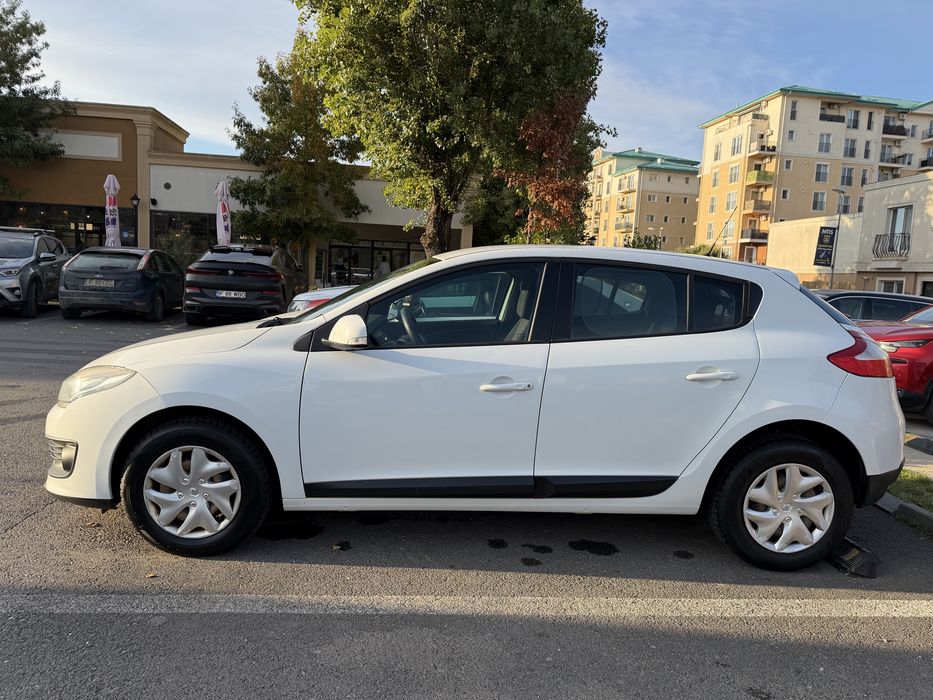 Renault Megane 2014 diesel, 4.000 € — imagine 2