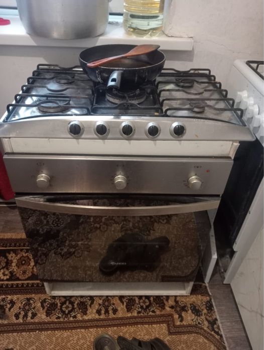 Газ и мойка в хорошем состояние, мойка 30к, газ 25к, Талгар,