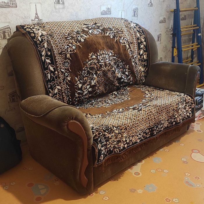 Диван двухместный, раскладной