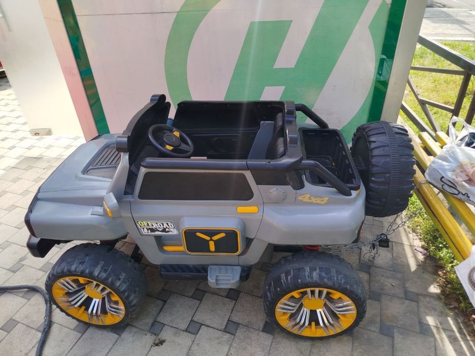 Pultli Moshina Ideal holatda